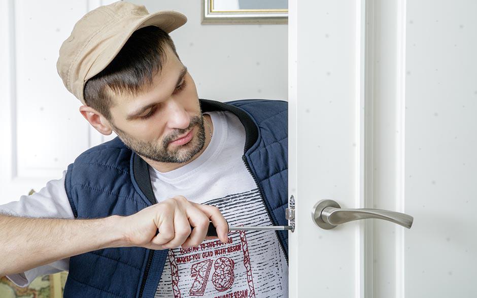 serrure porte Puteaux